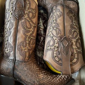 Brand new in box Honey Python Handcrafted Boots